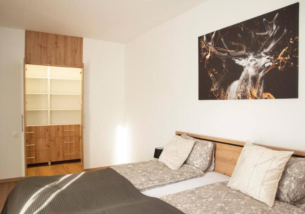 5 Dream Apartment 5 Cu Parcare Privata Орадя Екстер'єр фото