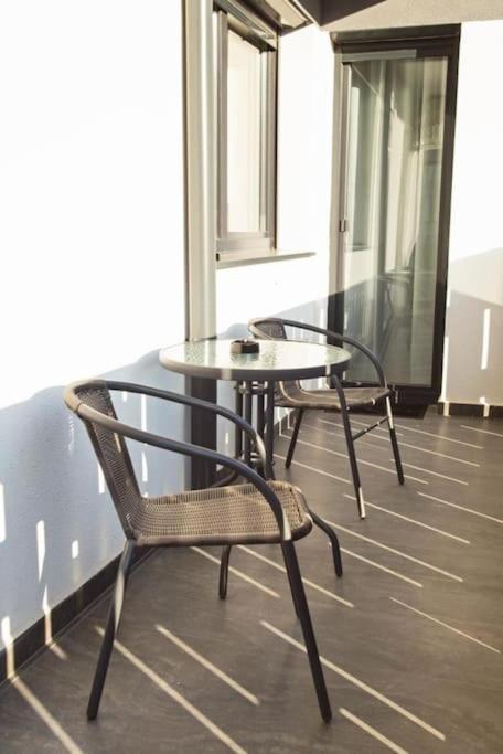 5 Dream Apartment 5 Cu Parcare Privata Орадя Екстер'єр фото