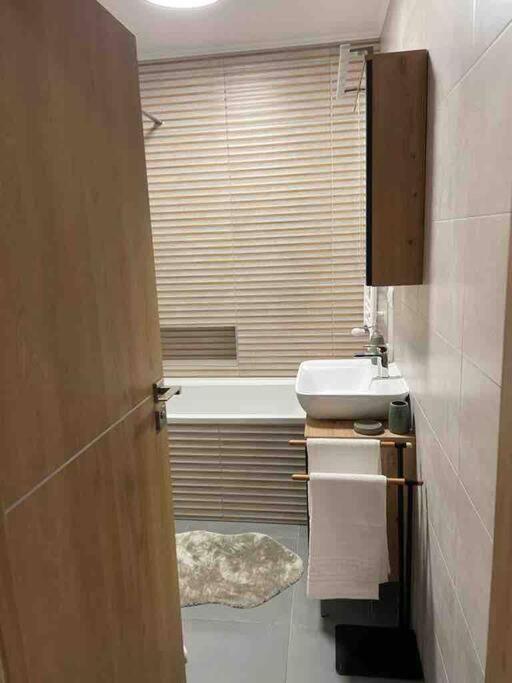 5 Dream Apartment 5 Cu Parcare Privata Орадя Екстер'єр фото